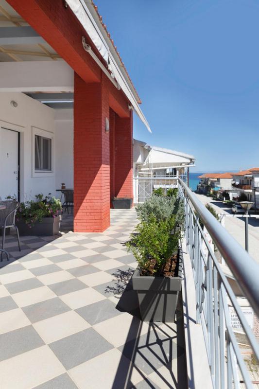 Ferienwohnung Nikogroup Plaza Polychrono Exterior foto